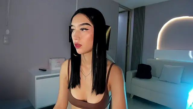 millieskinny  online show from 15, 10, 2025