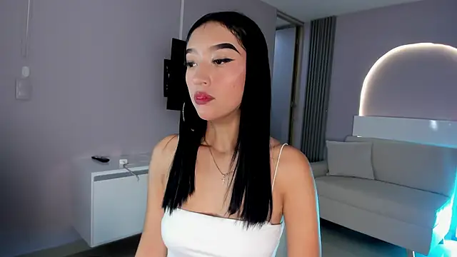 millieskinny  online show from 16, 10, 2025