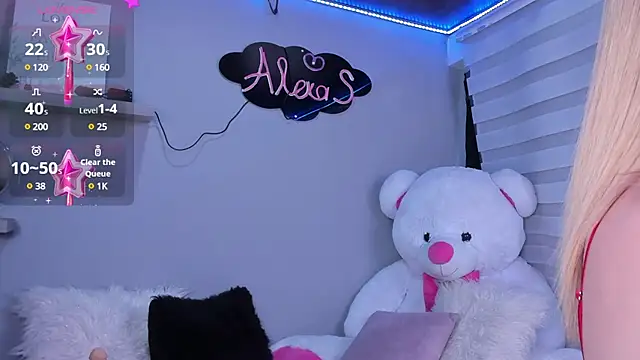 Alexasmith06 online show from 3, 3, 2025