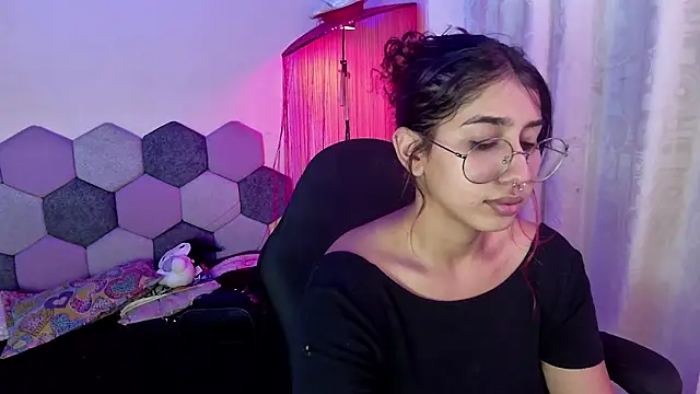 Horny tgn online show from 23, 5, 2026