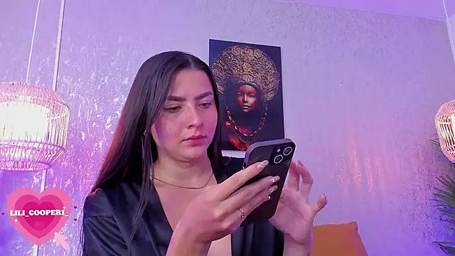lilicooper  online show from 14, 1, 2025