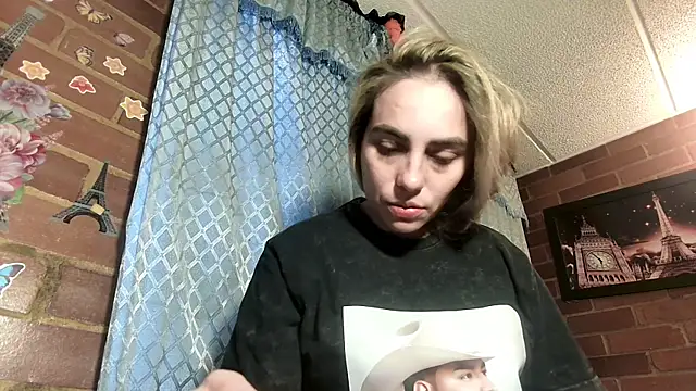 ValeriaLacrozee online show from 13, 1, 2026