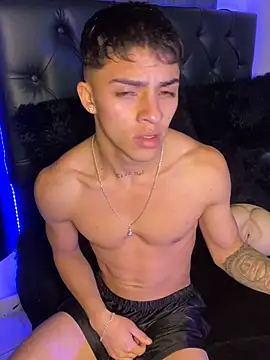 James1lee  online show from 15, 1, 2025