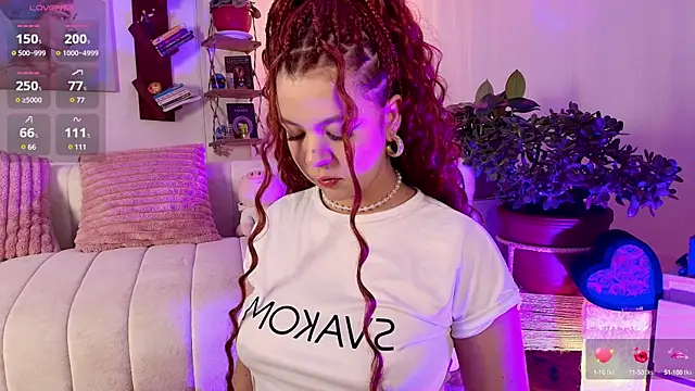 HANNAH LOVEE online show from 5, 3, 2025