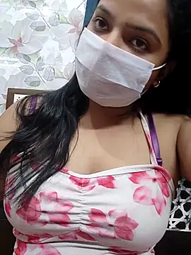 Snapshot of Myloveurvi chatting on 27, 4, 2026 Myloveurvi online show from 27, 4, 2026