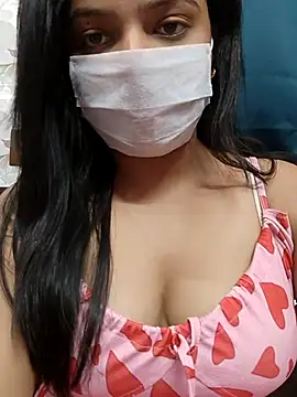 Snapshot of Myloveurvi chatting on 1, 5, 2026 Myloveurvi online show from 1, 5, 2026