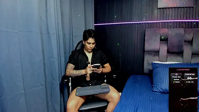 ZhoeStrong online show from 23, 10, 2025