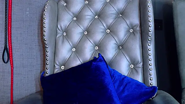 Snapshot of LusstCruella chatting on 7, 10, 2025 LusstCruella online show from 7, 10, 2025