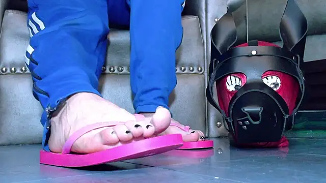 LusstCruella online show from 9, 3, 2026