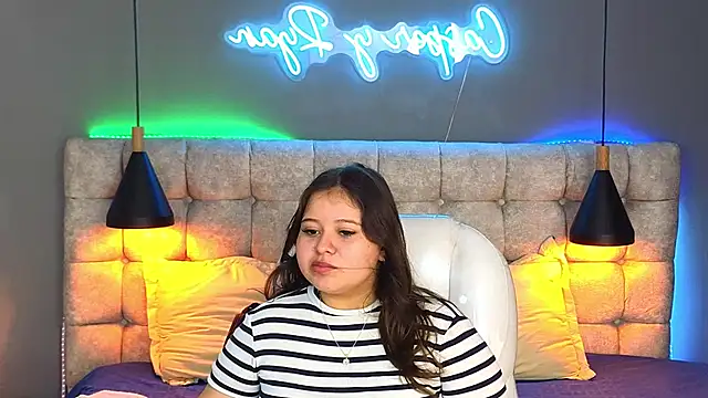 Laia and Aloby online show from 14, 12, 2024