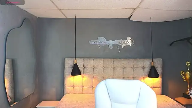 Laia and Aloby online show from 22, 10, 2025