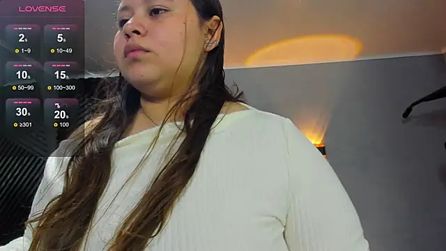 Laia and Aloby online show from 9, 5, 2026
