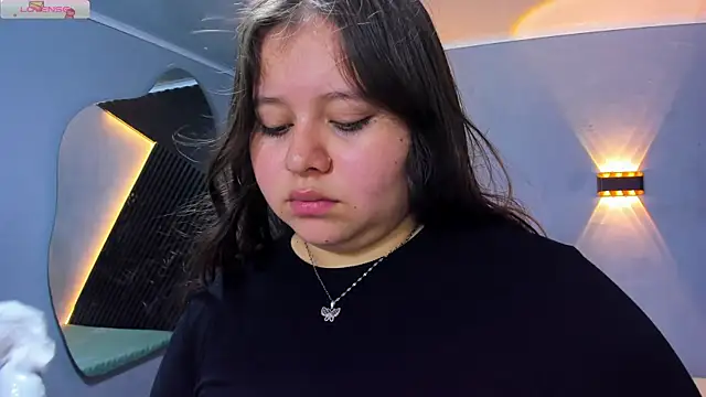 Laia and Aloby online show from 13, 6, 2026