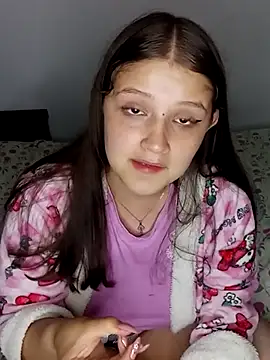 Snapshot of Krysstal_tay chatting on 3, 3, 2025 Krysstal tay online show from 3, 3, 2025