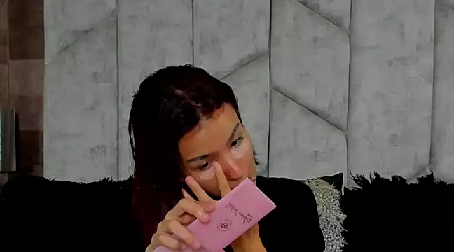 MoniicaRocha  online show from 17, 2, 2025