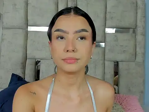 MoniicaRocha  online show from 11, 9, 2025