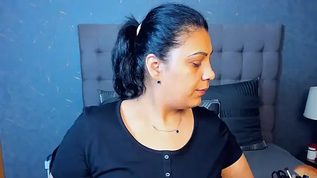 AmyCubes online show from 17, 10, 2025