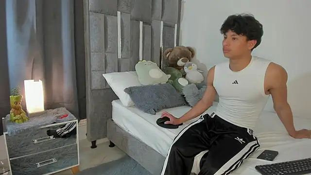 All3ssandr0 online show from 23, 10, 2025