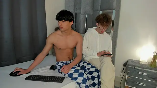 All3ssandr0 online show from 14, 11, 2025