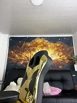 Nikol Rang   online show from 3, 3, 2025