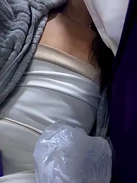 Nikol Rang   online show from 11, 11, 2025