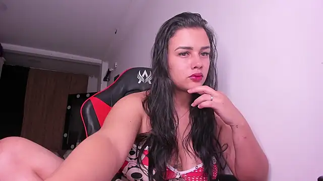 cristalsadik23 online show from 18, 9, 2025