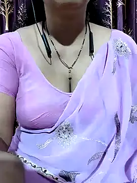 Snapshot of bhuvana555 chatting on 26, 1, 2025 bhuvana555 online show from 26, 1, 2025