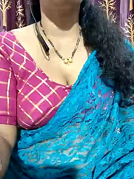 Snapshot of bhuvana555 chatting on 1, 2, 2025 bhuvana555 online show from 1, 2, 2025