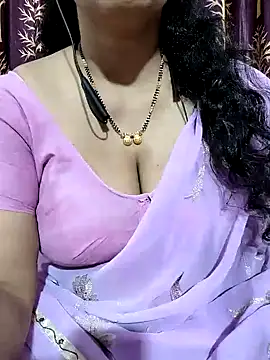 Snapshot of bhuvana555 chatting on 3, 2, 2025 bhuvana555 online show from 3, 2, 2025