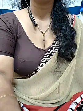 Snapshot of bhuvana555 chatting on 12, 2, 2025 bhuvana555 online show from 12, 2, 2025