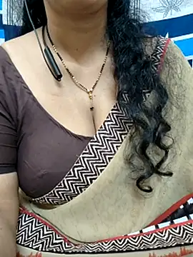 Snapshot of bhuvana555 chatting on 12, 2, 2025 bhuvana555 online show from 12, 2, 2025