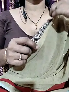 Snapshot of bhuvana555 chatting on 16, 2, 2025 bhuvana555 online show from 16, 2, 2025