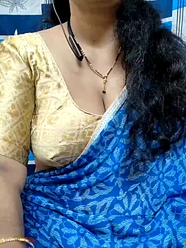 Snapshot of bhuvana555 chatting on 17, 2, 2025 bhuvana555 online show from 17, 2, 2025