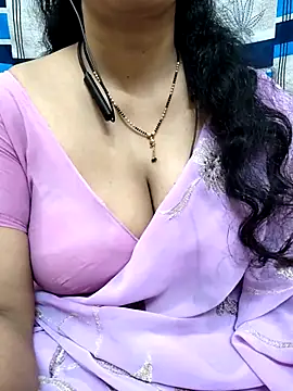 Snapshot of bhuvana555 chatting on 20, 2, 2025 bhuvana555 online show from 20, 2, 2025