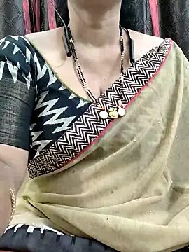 Snapshot of bhuvana555 chatting on 12, 9, 2025 bhuvana555 online show from 12, 9, 2025