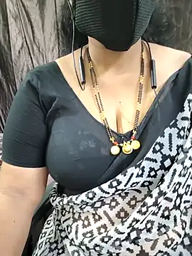 Snapshot of bhuvana555 chatting on 7, 3, 2026 bhuvana555 online show from 7, 3, 2026