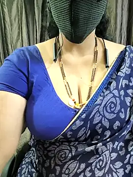 Snapshot of bhuvana555 chatting on 20, 3, 2026 bhuvana555 online show from 20, 3, 2026