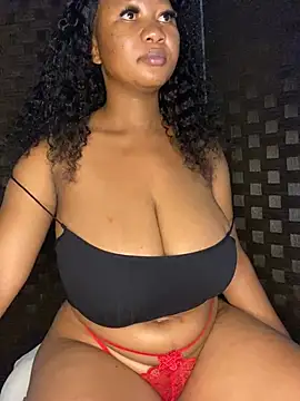 Snapshot of MayaPassion chatting on 18, 12, 2024 MayaPassion online show from 18, 12, 2024