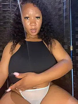 Snapshot of MayaPassion chatting on 30, 12, 2024 MayaPassion online show from 30, 12, 2024