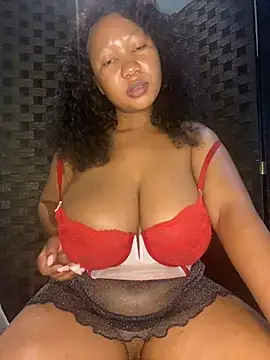 Snapshot of MayaPassion chatting on 10, 1, 2025 MayaPassion online show from 10, 1, 2025