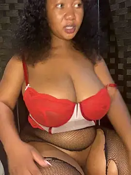 Snapshot of MayaPassion chatting on 12, 1, 2025 MayaPassion online show from 12, 1, 2025