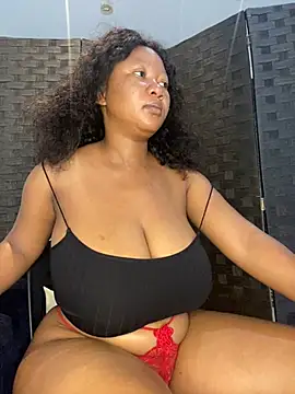 Snapshot of MayaPassion chatting on 9, 2, 2025 MayaPassion online show from 9, 2, 2025