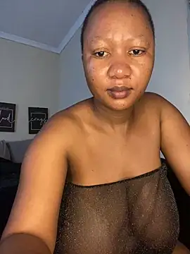 Snapshot of MayaPassion chatting on 10, 3, 2025 MayaPassion online show from 10, 3, 2025