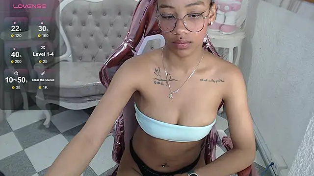 Violeth b online show from 21, 1, 2025