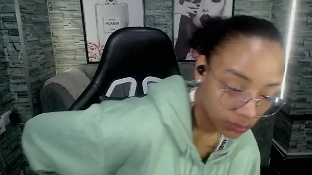 Violeth b online show from 27, 9, 2025