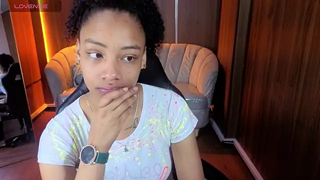 Violeth b online show from 9, 1, 2026