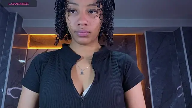 Violeth b online show from 13, 5, 2026