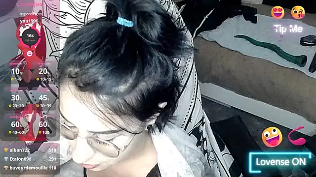 LisandreLaVenale online show from 21, 1, 2025