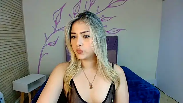 DahliaMoore online show from 10, 1, 2025