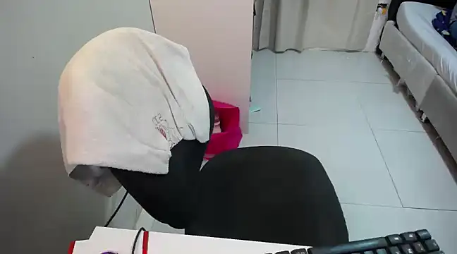 Snapshot of Susy_Sexy66 chatting on 1, 2, 2025 Susy Sexy66 online show from 1, 2, 2025